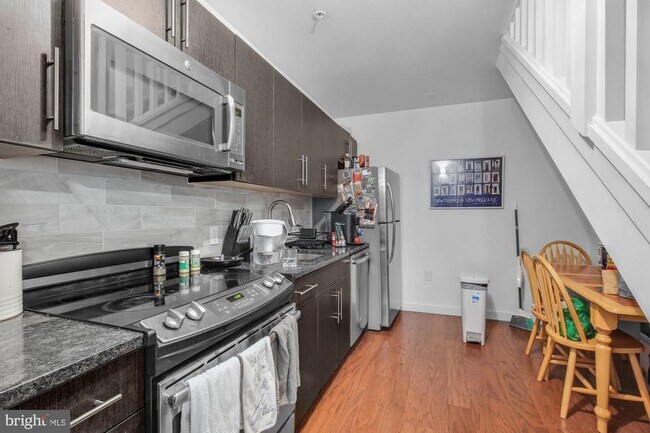 Foto del edificio - 2321 Fitzwater St