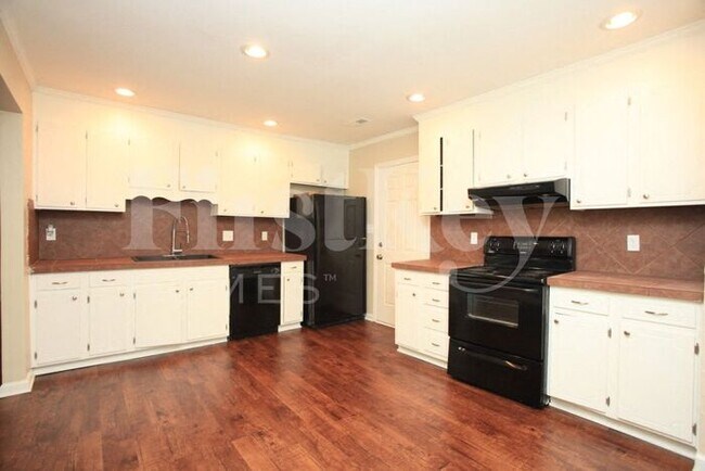 Building Photo - 12300 Danby Rd
