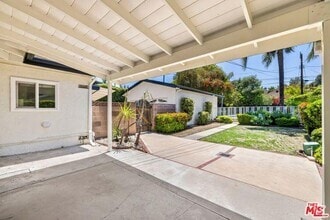 Building Photo - 4509 Canoga Dr