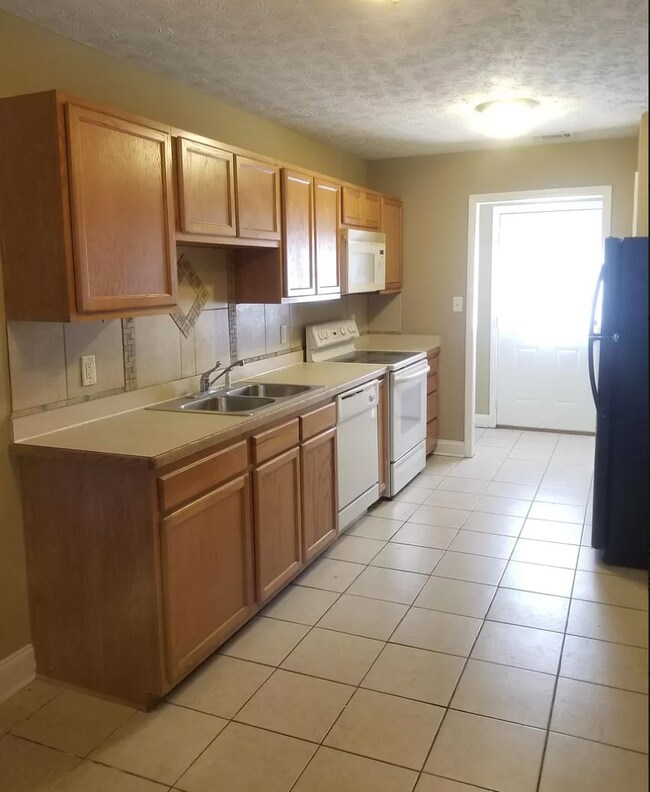Building Photo - 203 Westchester Cir