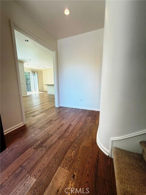 Building Photo - 209 Rodeo