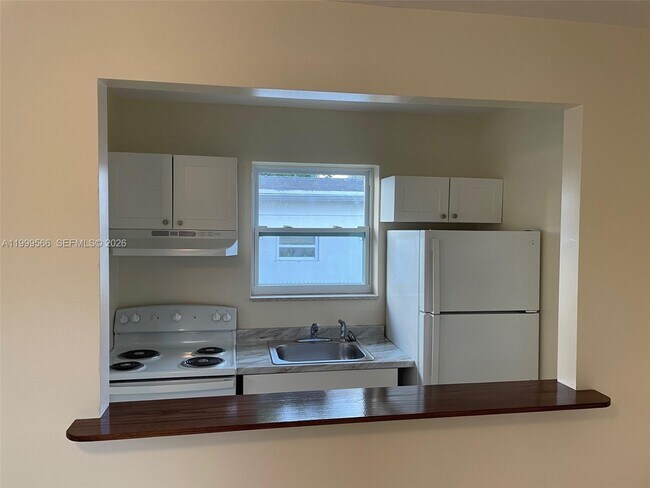 Foto del edificio - 1850 N 27th Ave