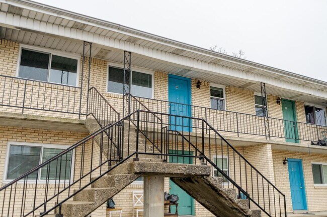 Foto del edificio - 209 N Woodland Dr