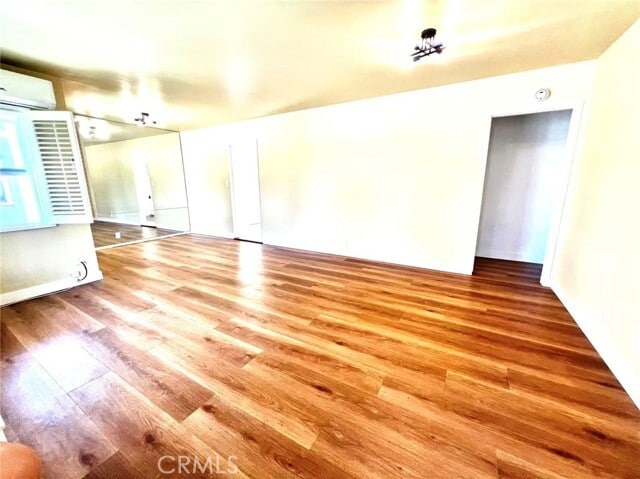 Foto del edificio - 5309 Garypark Ave