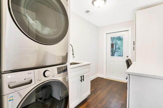 Foto del edificio - 413 36th St