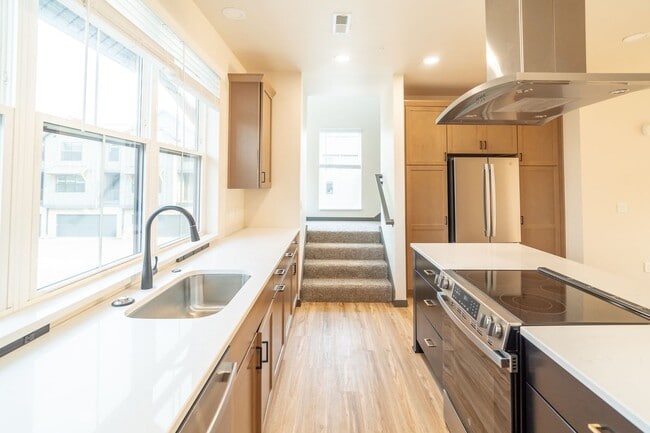 Interior Photo - Whitetail Ridge