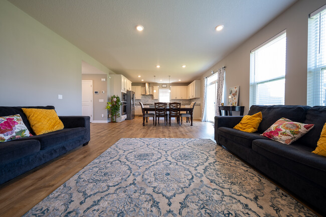 Building Photo - 8634 Platinum Cove