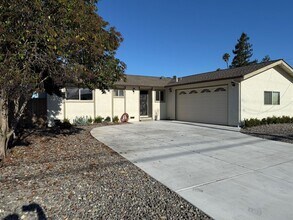 Building Photo - 420 Anson Ave