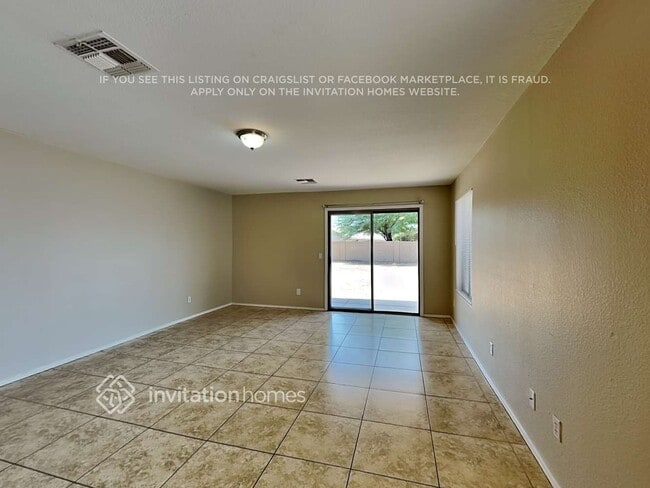 Foto del edificio - 8109 W Whyman Ave