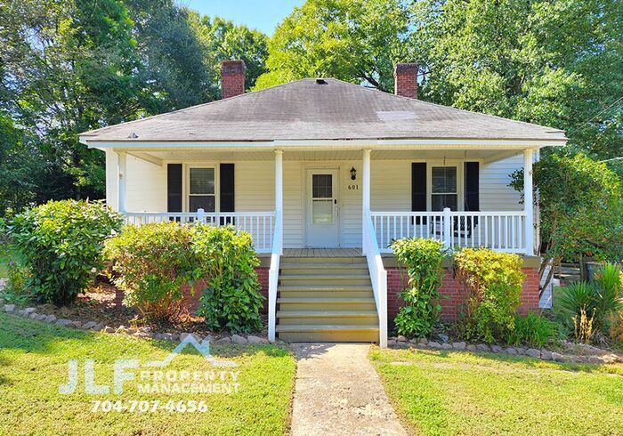 Primary Photo - Peaceful 2/1 Ranch in Kannapolis!