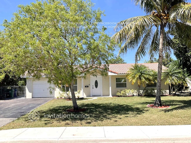 Building Photo - 7805 NW 40th St