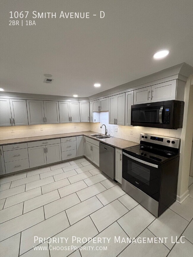 Building Photo - 1067 Smith Ave