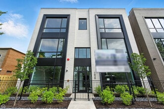 Building Photo - 1304 S Ashland Ave