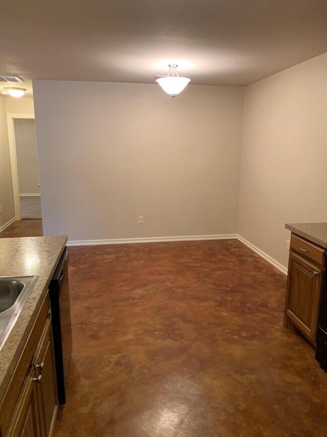 Foto del edificio - 333 Sterling Pointe Way