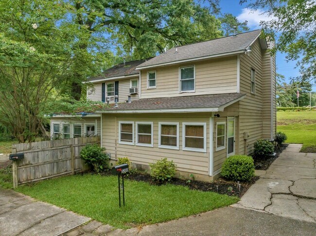 Building Photo - 5200 Forsyth Rd