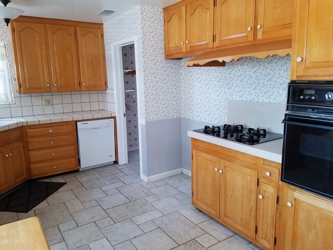 Photo - 1315 E Barkley Ave House