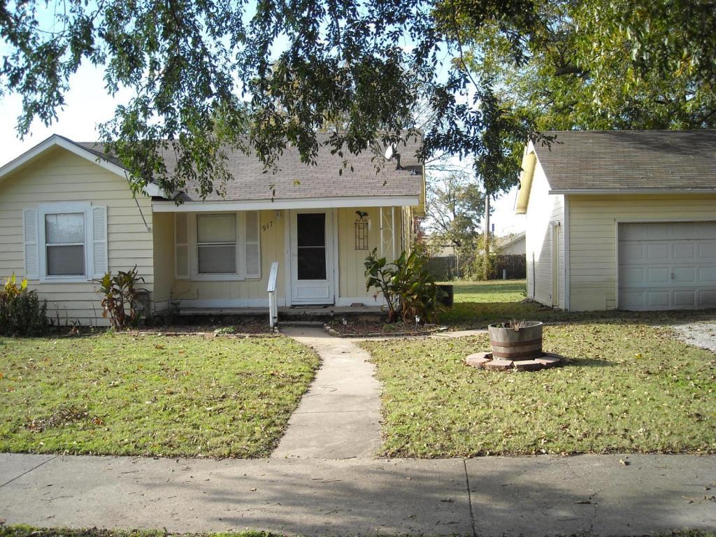 Primary Photo - 917 N. Cherokee