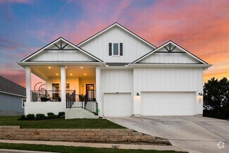 Building Photo - 561 Hazy Hills Loop
