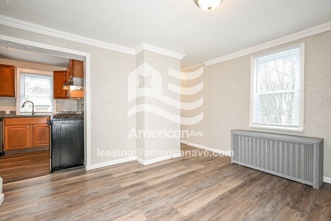 Building Photo - 129 Tuscola St
