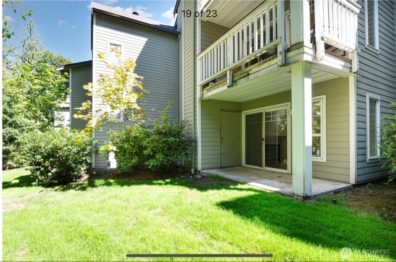 Photo - 18501 SE Newport Way (Issaquah, WA)