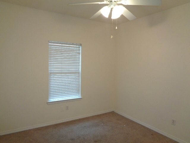 Foto del edificio - 10223 Checkerberry Park Ln