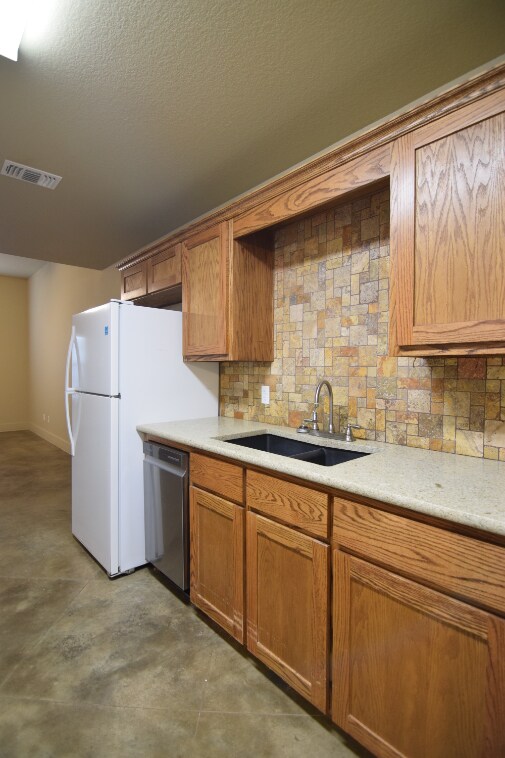 Building Photo - 1210 Honor Ln