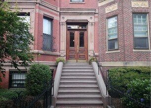 Building Photo - 127 Marlborough St