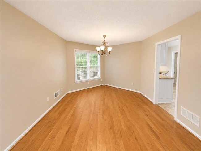 Foto del edificio - 2443 Doubletree Dr NW