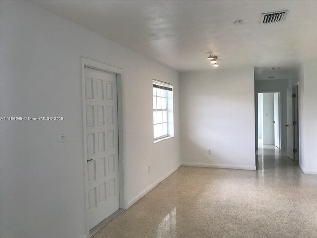 Building Photo - 17940 NW 85th Ave