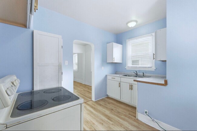 Foto del edificio - 1629 Sherman Blvd