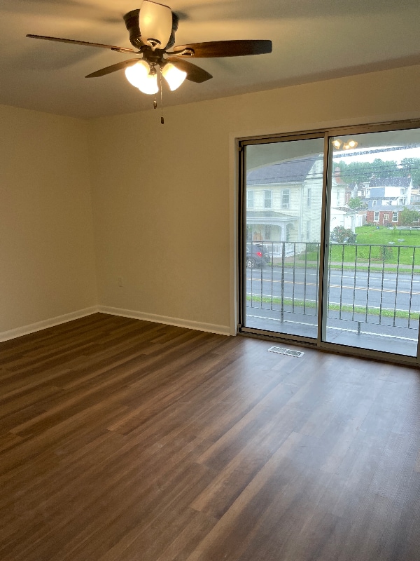 Building Photo - 1817 Chestnut St