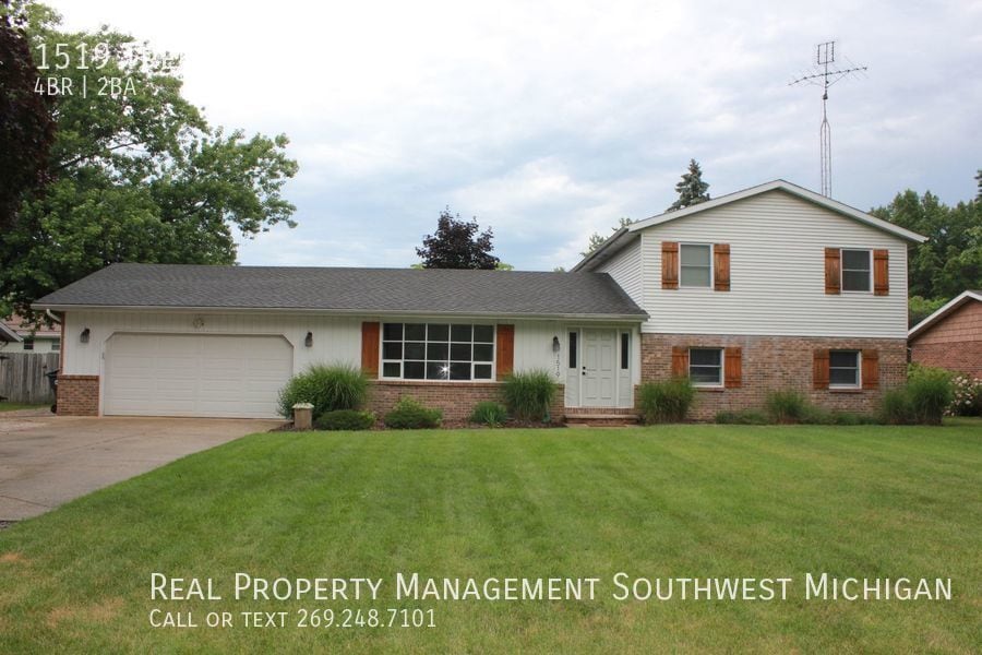 Primary Photo - 1519 Trebor Rd