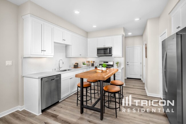 Building Photo - 36405 Creer Ct