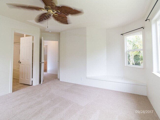 Building Photo - RARELY AVAILABLE 4 BR & 2.5BA in MILILANI ...