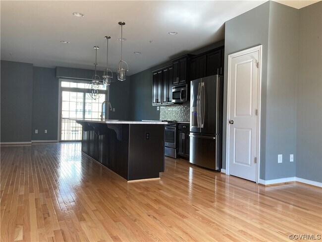 Building Photo - 10942 Parkshire Ln