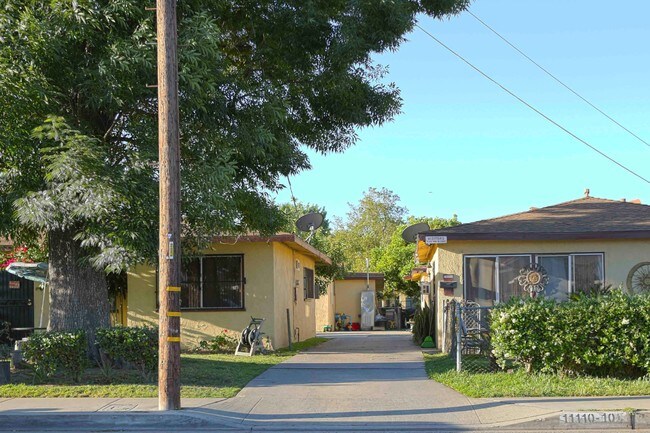 Building Photo - 11110 Dodson St