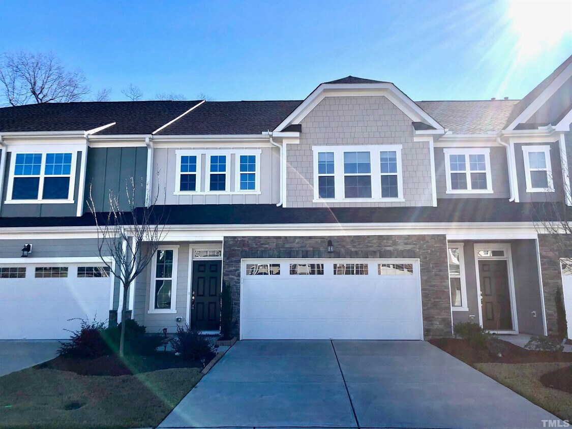 1112 Craigmeade Dr, Morrisville, NC 27560 Townhome Rentals in