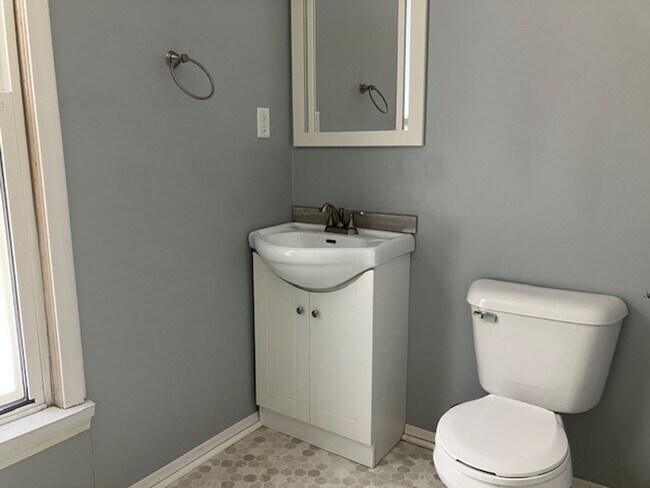 Foto del edificio - 507-509 W Chestnut