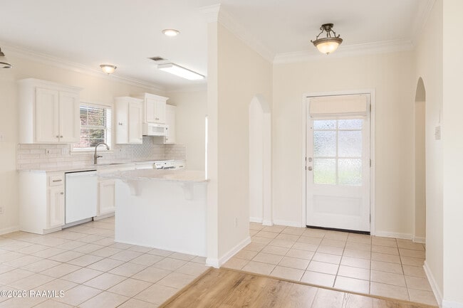 Building Photo - 133 Wild Rose Ln
