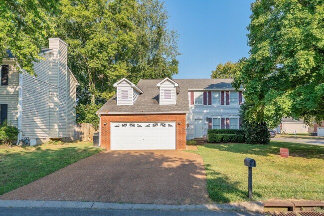 Foto del edificio - 348 N Birchwood Dr