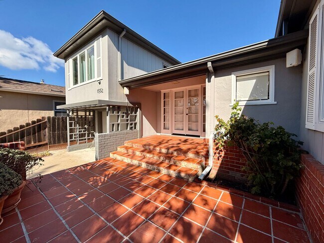 Foto del edificio - Beautifully Renovated Single-Family Home i...