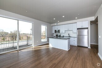 3BR, 2BA_Ford - 1348 SF - Darby at Briarcliff