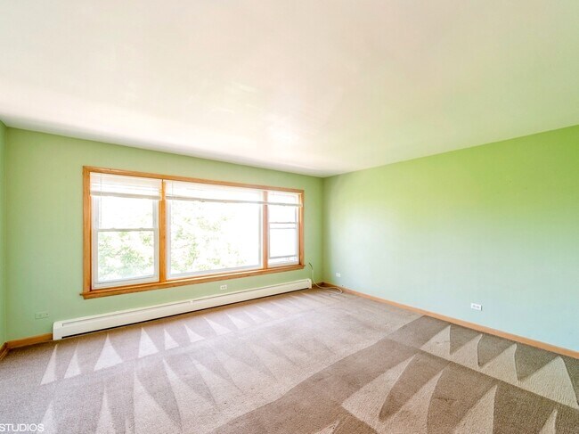 Foto del edificio - 4752 N Menard Ave