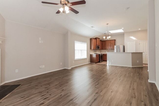 Building Photo - 1820 Marlin Dr