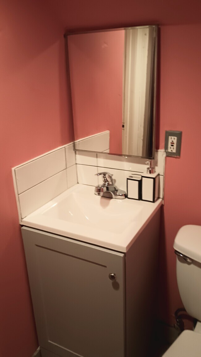 284 Hunterdon St, Newark, NJ 07103 House Rental in Newark, NJ