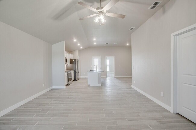 Foto del edificio - 1905 140th St