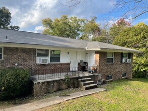 Building Photo - 4321 Bruhin Rd