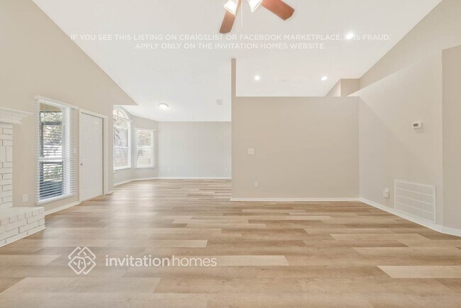 Foto del edificio - 1011 Corkwood Dr