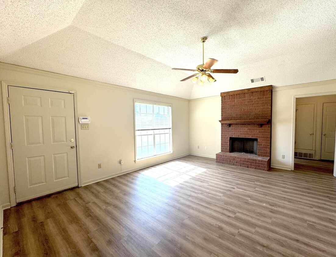 Photo - 7748 Tankerston Dr (Memphis, TN)