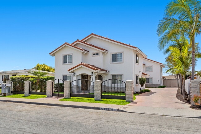 Foto del edificio - 1749 Dahlia Ave